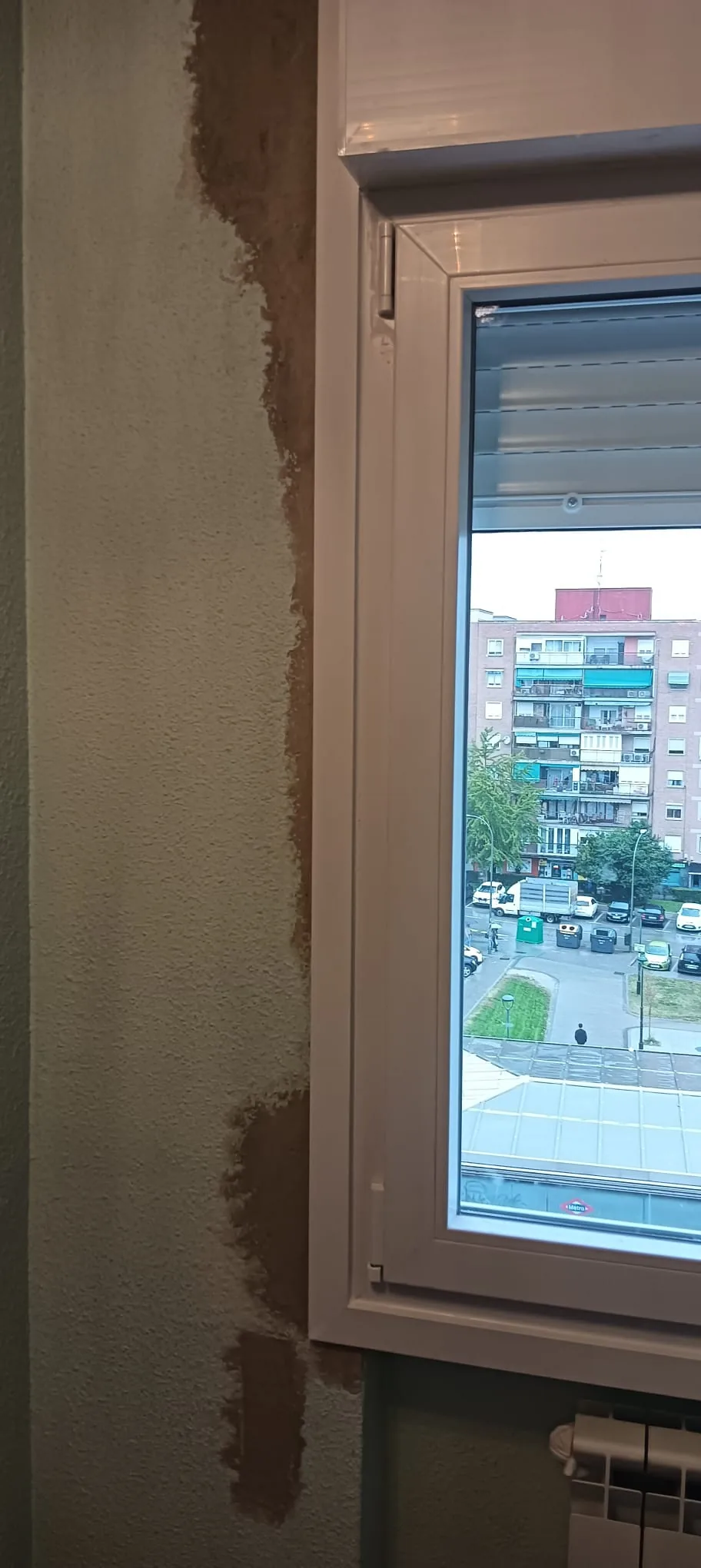 Instalación de ventanas de PVC y aluminio de alta eficiencia térmica - ven 12